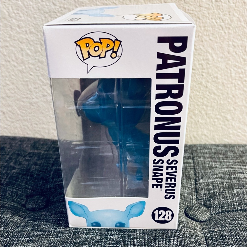 Funko POP Harry Potter #128 Severus Snape Patronus w/ Protector - Picture 8 of 12